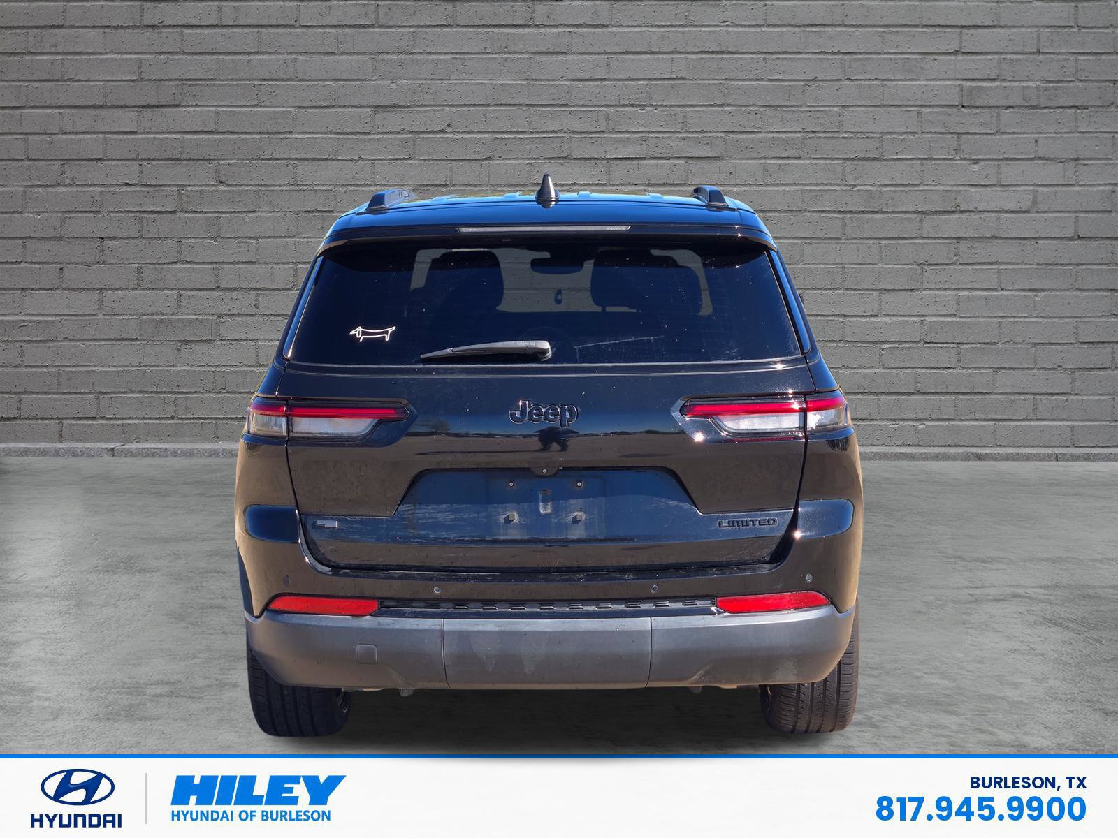 Used 2022 Jeep Grand Cherokee L Limited w/ Black Appearance Package RWD image 5