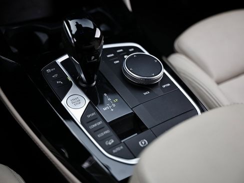 Used 2022 BMW X4 M40i w/ Premium Package image 38