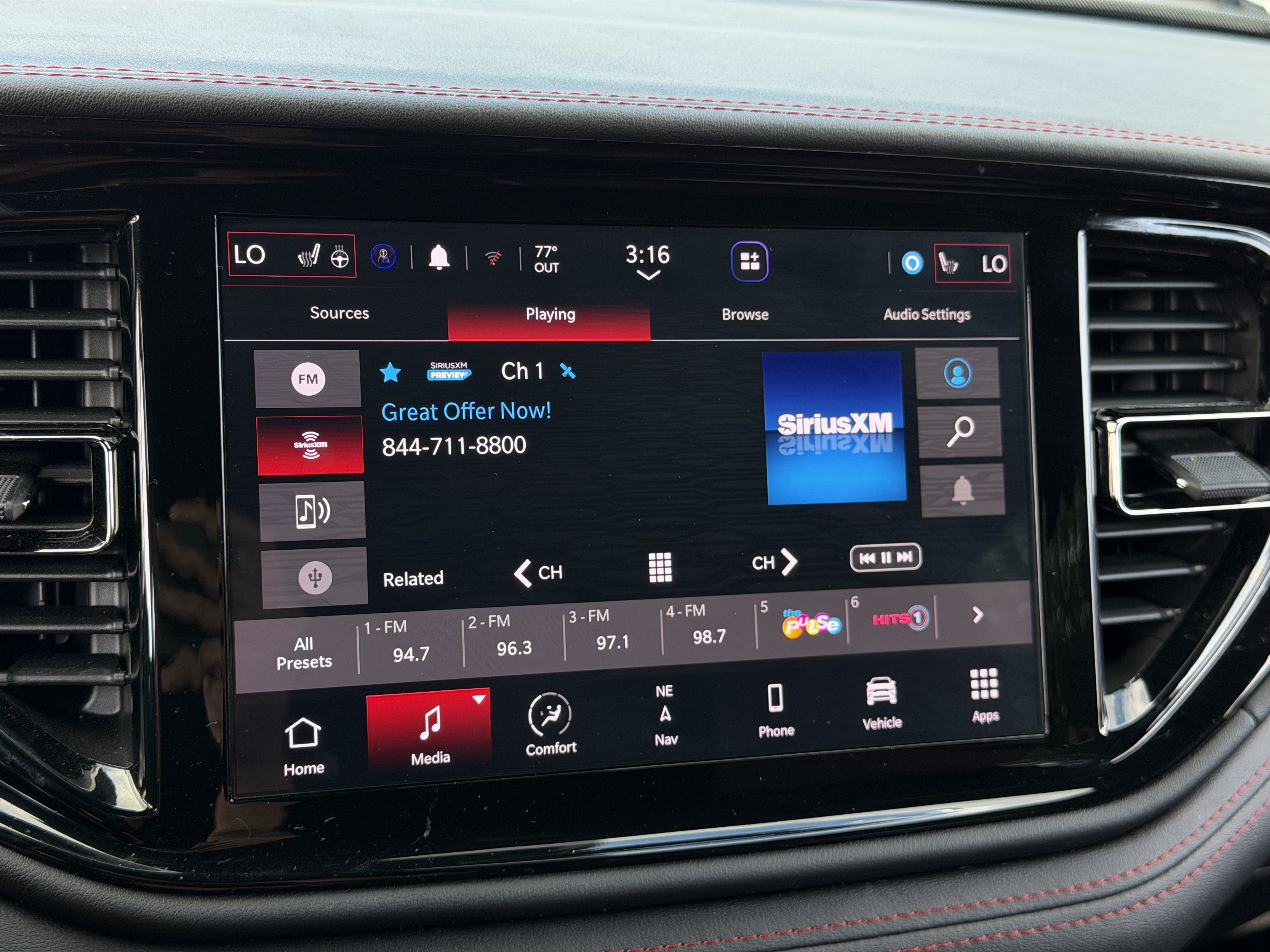 Used 2025 Dodge Durango GT AWD/4WD image 25