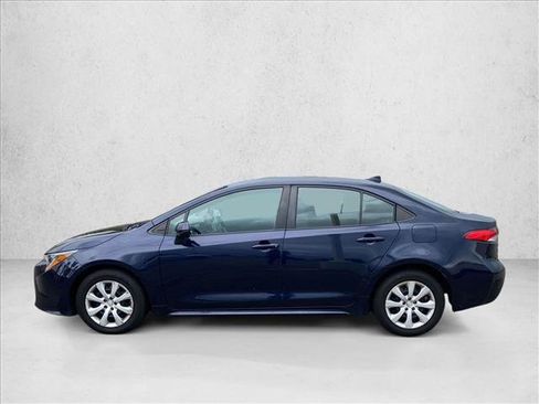 Used 2024 Toyota Corolla LE FWD image 8