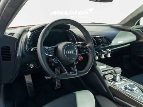 Used 2021 Audi R8 V10 w/ Premium Package image 28