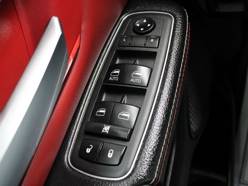 Used 2019 RAM 1500 Rebel w/ Rebel Level 2 Equipment Group AWD/4WD image 21