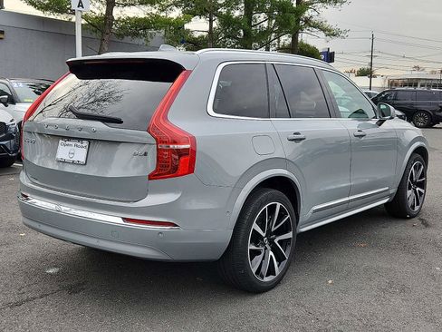 Certified 2024 Volvo XC90 B6 Plus image 6