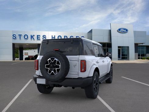 New 2025 Ford Bronco Outer Banks image 32