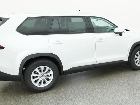 New 2026 Toyota Grand Highlander XLE image 81