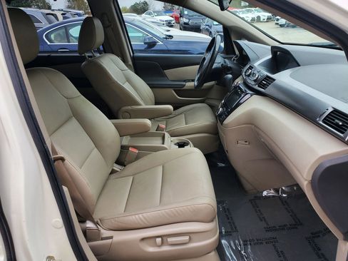 Used 2017 Honda Odyssey EX-L image 13
