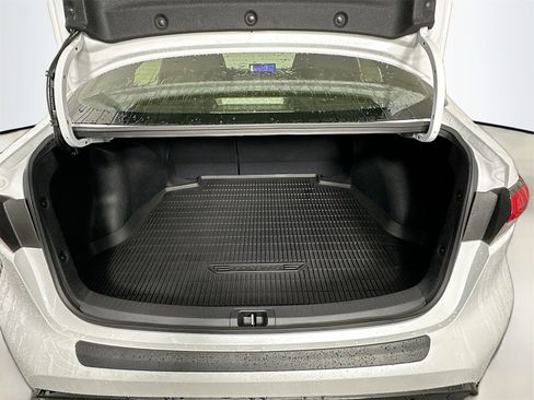 Used 2026 Toyota Corolla SE image 24