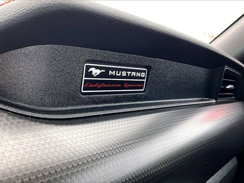 Used 2020 Ford Mustang GT Premium w/ Equipment Group 401A image 36