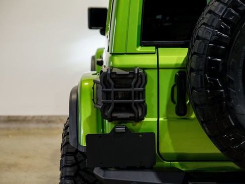 Used 2025 Jeep Wrangler Unlimited Rubicon 392 image 39