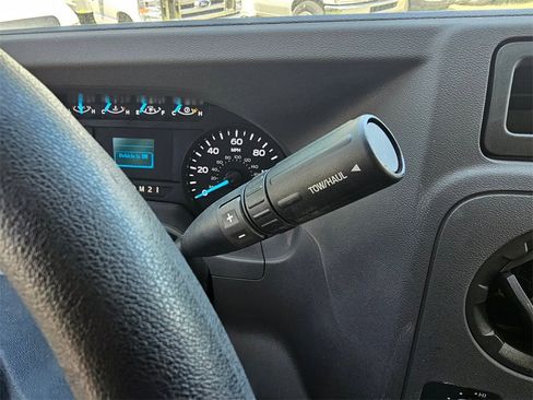 New 2026 Ford E-350 and Econoline 350 Super Duty w/ Power Equipment Group image 34