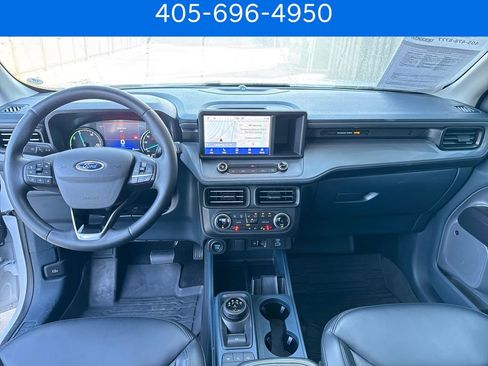 Used 2023 Ford Maverick Lariat w/ Lariat Luxury Package FWD image 14
