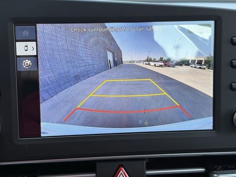 New 2025 Hyundai Elantra Sport image 16