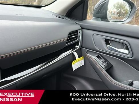 New 2026 Nissan Rogue Rock Creek image 19