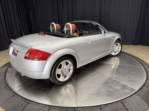 Used 2001 Audi TT 1.8T AWD/4WD image 6