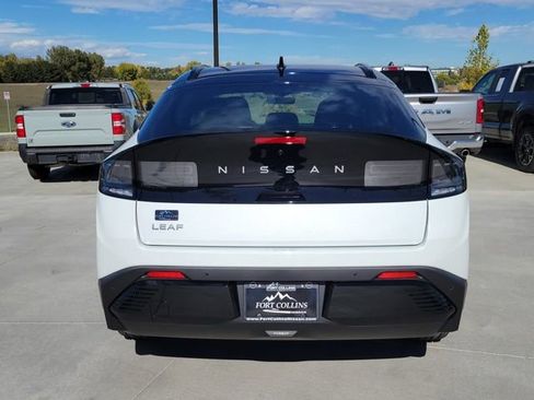 New 2026 Nissan Leaf Platinum+ w/ Illuminated Package FWD image 10