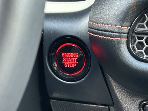 Used 2024 Honda HR-V Sport image 18