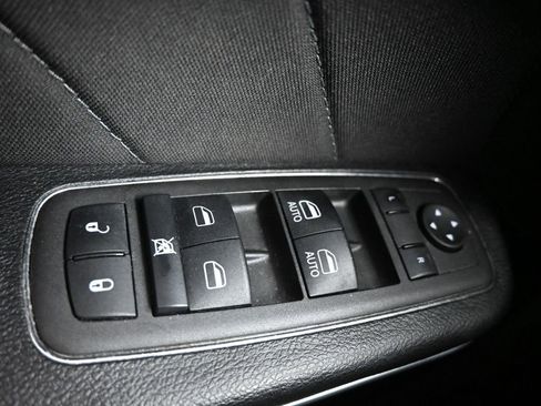 Used 2022 Dodge Charger R/T RWD image 15