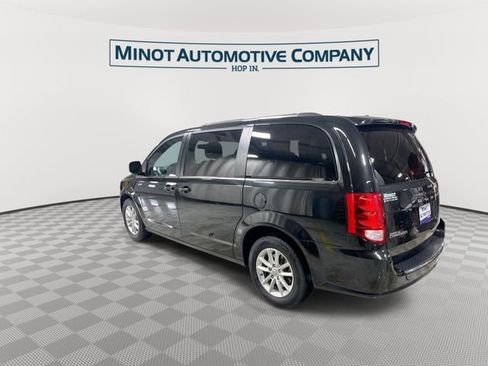 Certified 2018 Dodge Grand Caravan SXT image 6