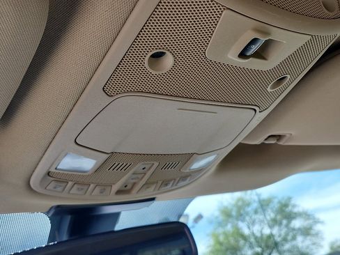 Used 2017 Ford F150 Lariat w/ Equipment Group 502A Luxury image 29