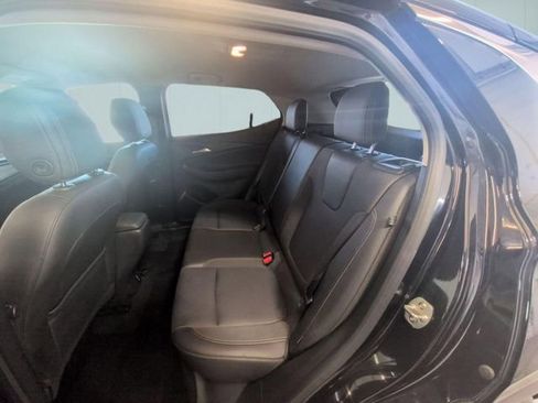 Used 2025 Buick Encore GX Preferred FWD image 25