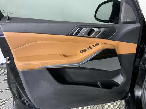 Used 2019 BMW X5 xDrive40i w/ Convenience Package image 24