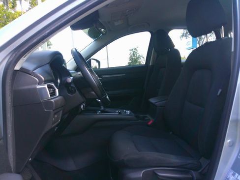 Used 2019 MAZDA CX-5 Sport FWD image 12