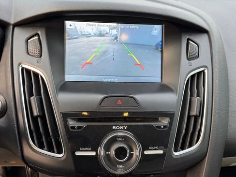 Used 2016 Ford Focus Electric Hatchback w/ Exterior Protection Package image 30