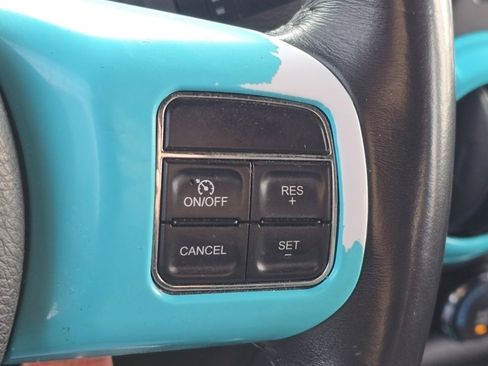 Used 2017 Jeep Wrangler Unlimited Sport w/ Connectivity Group image 27