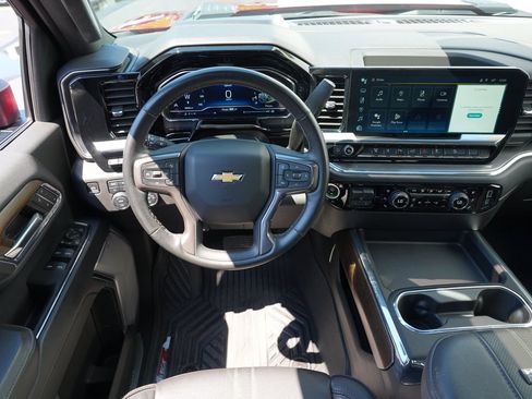 Used 2024 Chevrolet Silverado 3500 High Country w/ High Country Premium Package AWD/4WD image 22