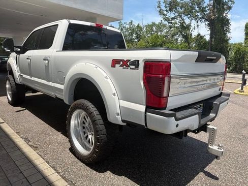 Used 2020 Ford F250 Platinum w/ FX4 Off-Road Package AWD/4WD image 2