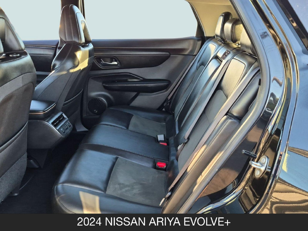 Certified 2024 Nissan Ariya FWD image 17