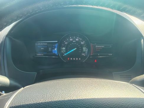 Used 2017 Ford Explorer Limited w/ Equipment Group 301A AWD/4WD image 13