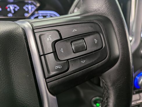 Used 2021 GMC Sierra 1500 SLT image 17