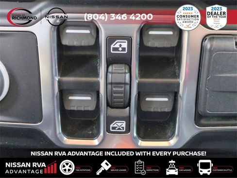 Used 2023 Jeep Wrangler Sport S image 23