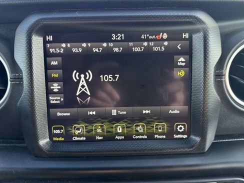 Used 2023 Jeep Wrangler Unlimited Sahara w/ Cold Weather Group image 22