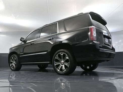 Used 2017 GMC Yukon Denali image 61
