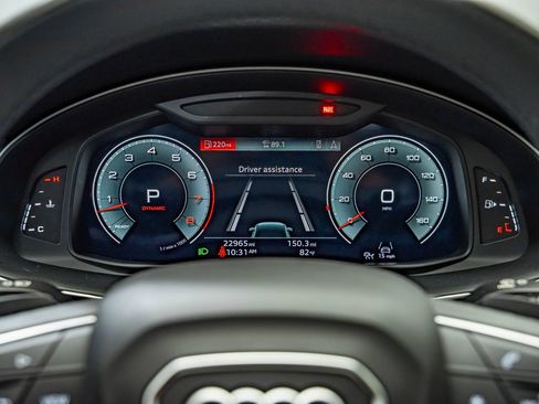 Certified 2023 Audi Q7 3.0T Premium w/ Convenience Package AWD/4WD image 23