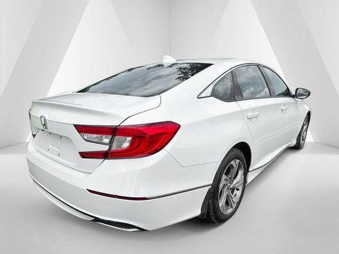 Used 2018 Honda Accord EX image 7