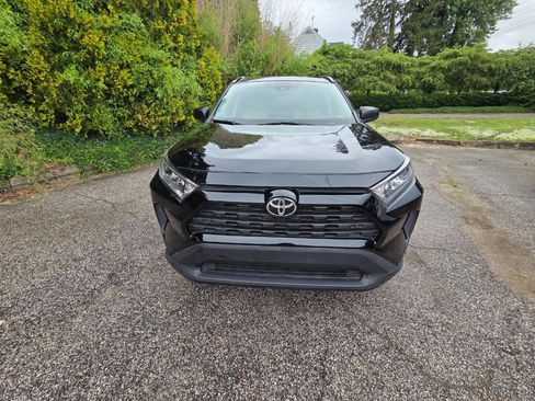 Used 2020 Toyota RAV4 LE w/ All Weather Liner Package AWD/4WD image 3