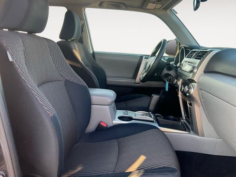 Used 2012 Toyota 4Runner SR5 w/ Convenience Pkg RWD image 15