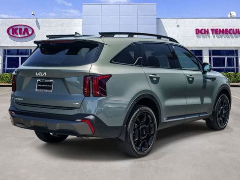 Certified 2024 Kia Sorento SX Prestige w/ Olive Brown Leather Package AWD/4WD image 4