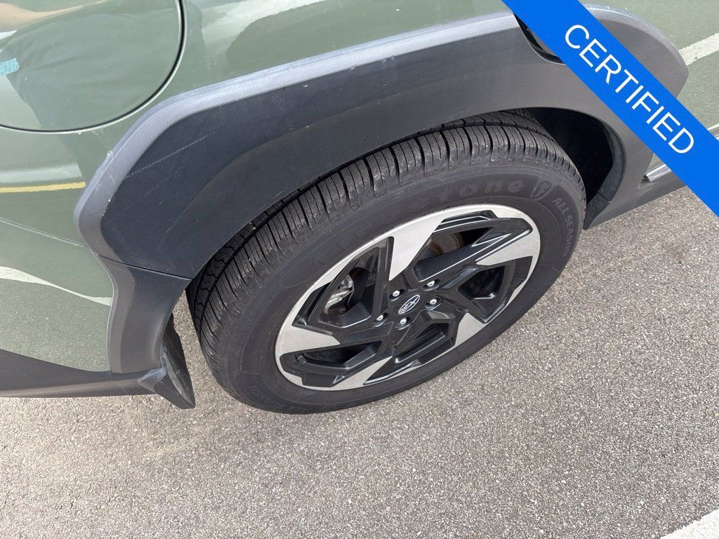 Used 2024 Subaru Crosstrek 2.5i Limited AWD/4WD image 9