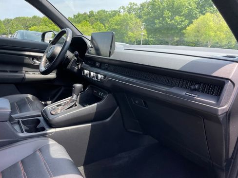 Certified 2025 Honda CR-V Sport-L image 33