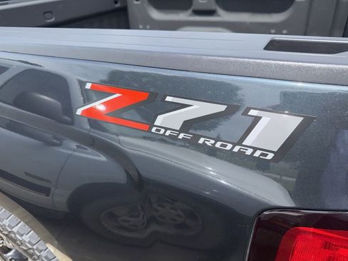 Used 2018 Chevrolet Silverado 1500 LT w/ Texas Edition AWD/4WD image 10