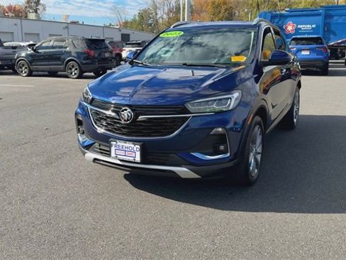 Used 2023 Buick Encore GX Essence w/ Experience Buick Package image 4