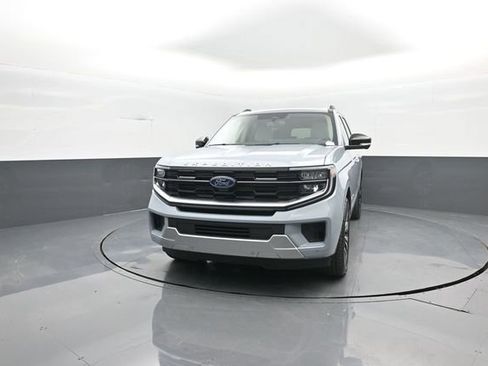 New 2026 Ford Expedition Max Platinum AWD/4WD image 3