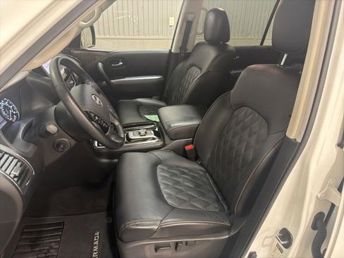 Used 2024 Nissan Armada Platinum w/ Captain's Chairs Package image 19