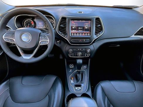 Certified 2022 Jeep Cherokee Latitude Lux w/ Sun & Sound Group image 13