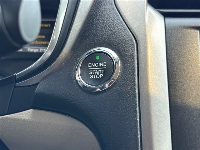 Certified 2020 Ford Fusion SE FWD image 23