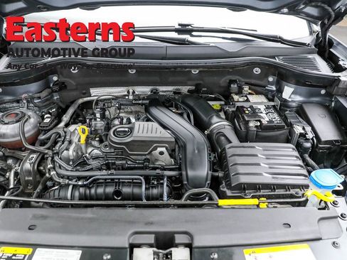 Used 2024 Volkswagen Taos S image 7